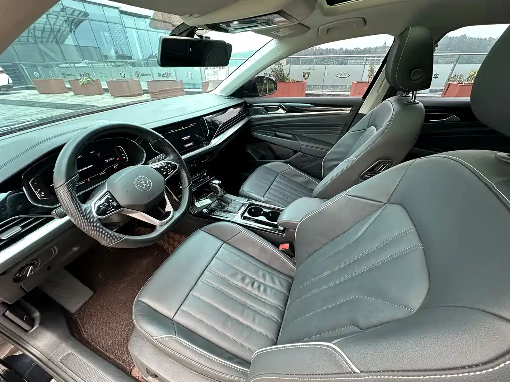 Volkswagen Passat — фото 4