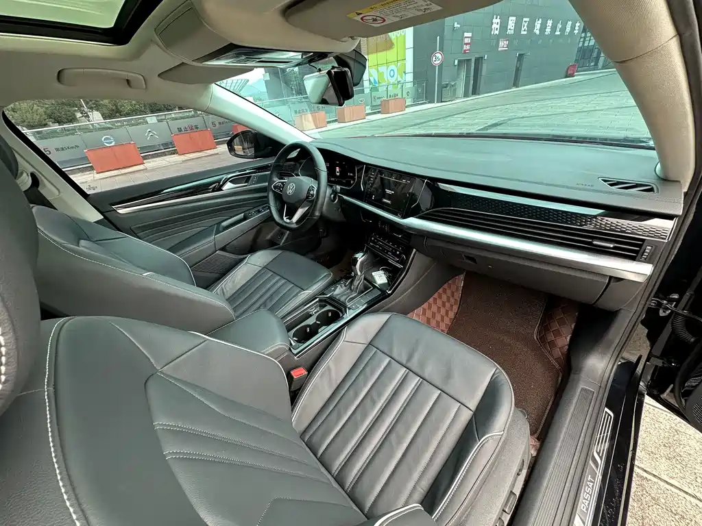 Volkswagen Passat — фото 39