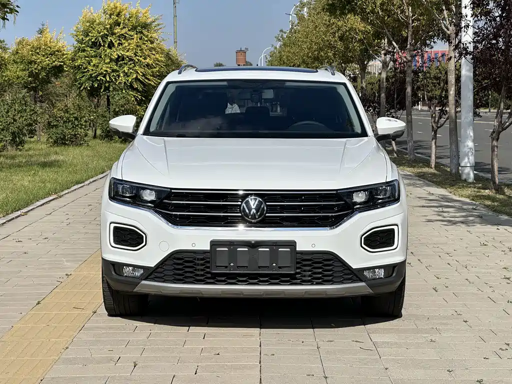 Volkswagen T-Roc — фото 3