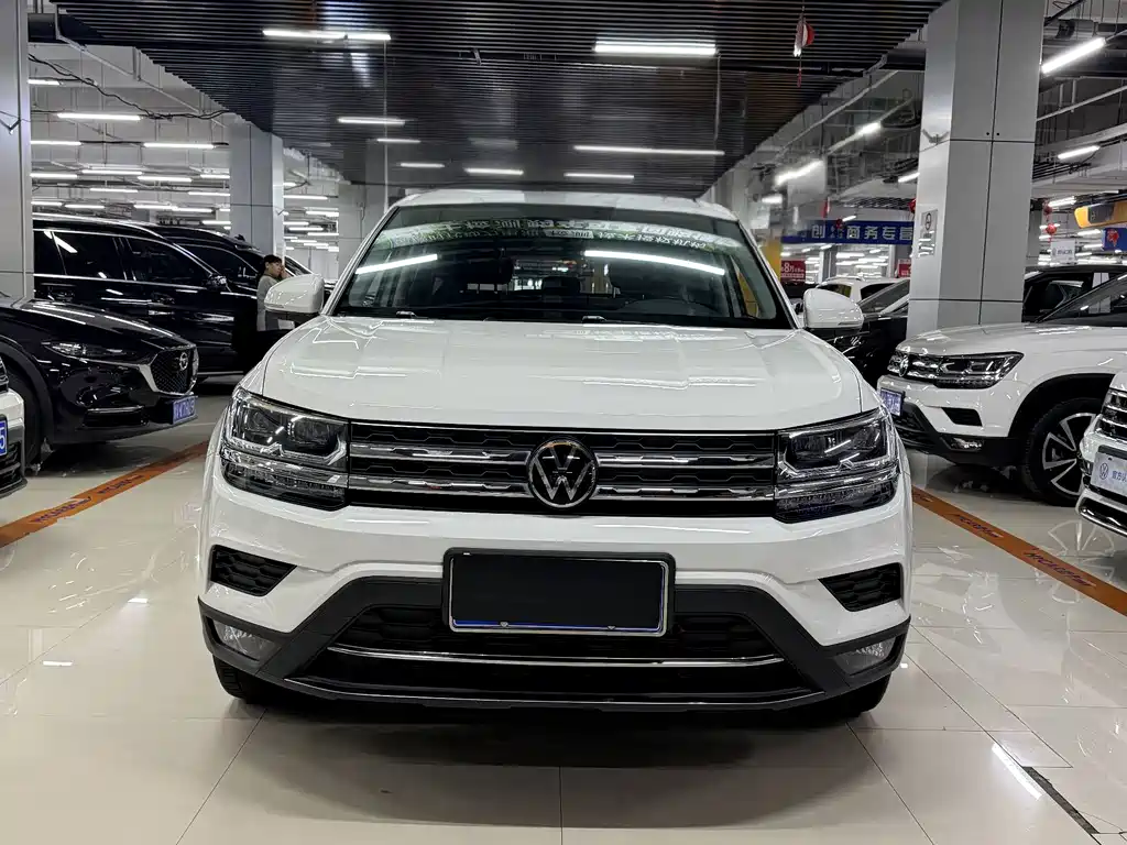 Volkswagen Tharu — фото 2