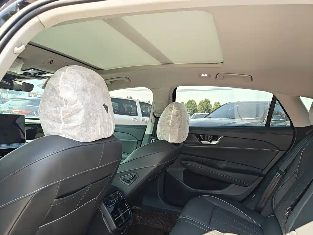 Volkswagen Passat — фото 11