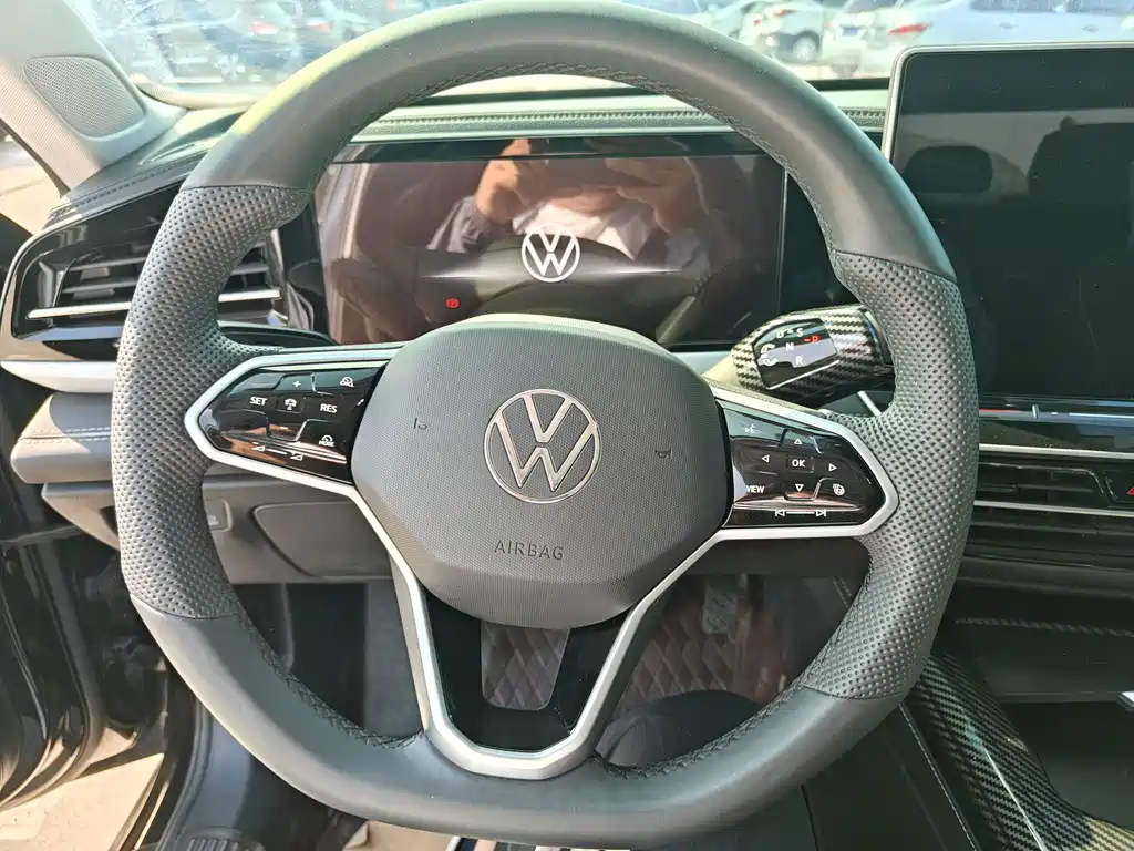 Volkswagen Passat — фото 6