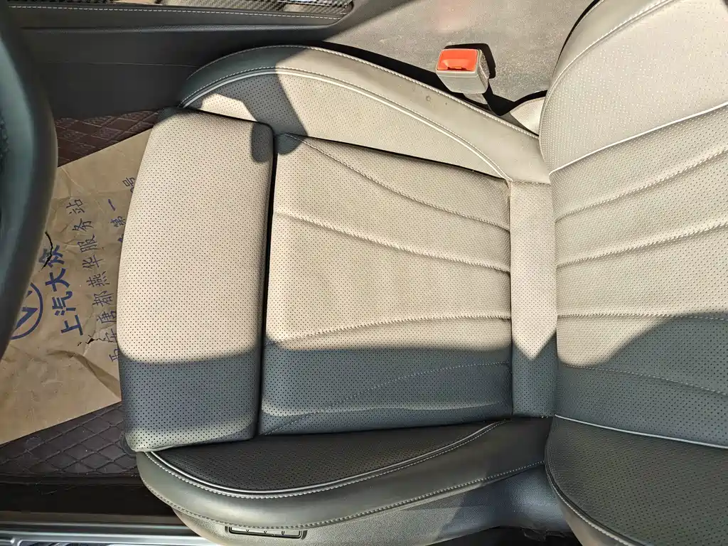 Volkswagen Passat — фото 9