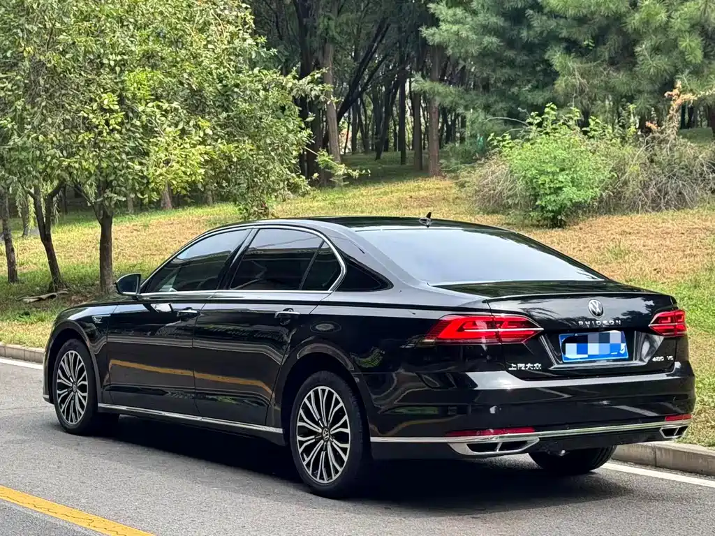 Volkswagen Phideon — фото 4