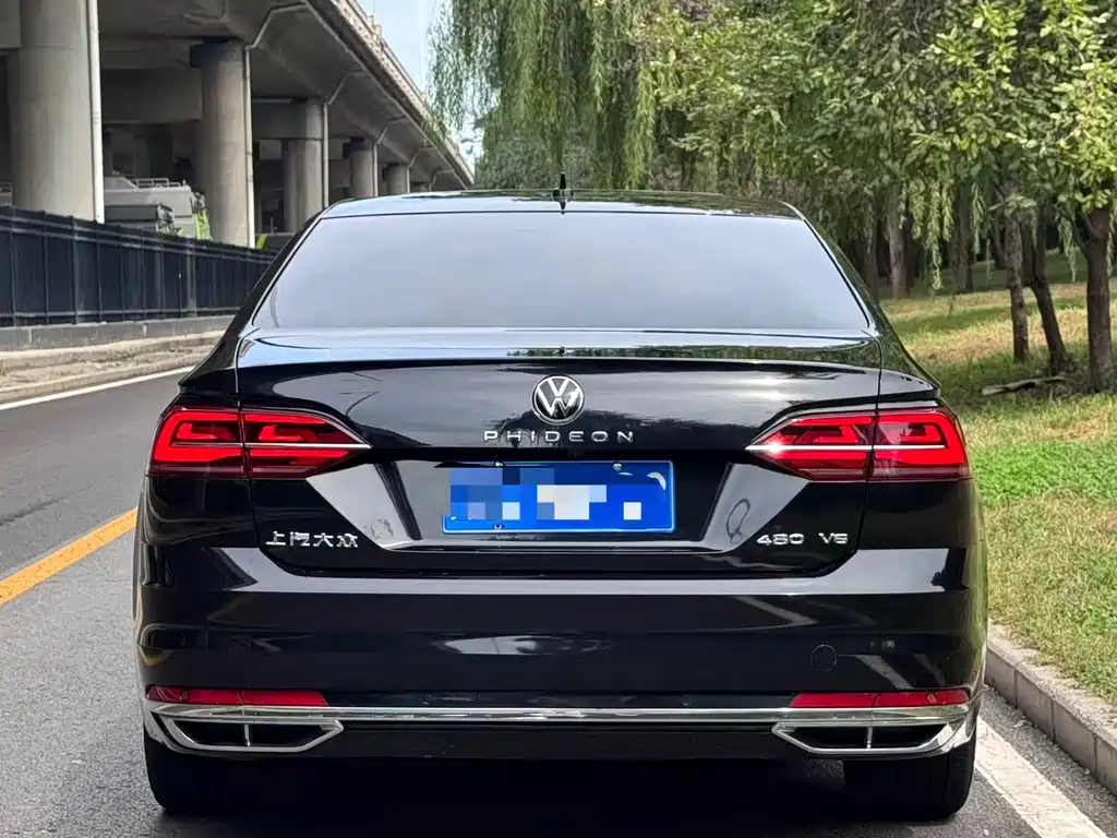Volkswagen Phideon — фото 5