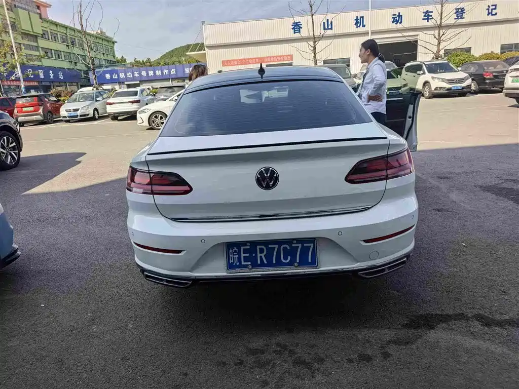 Volkswagen CC — фото 5