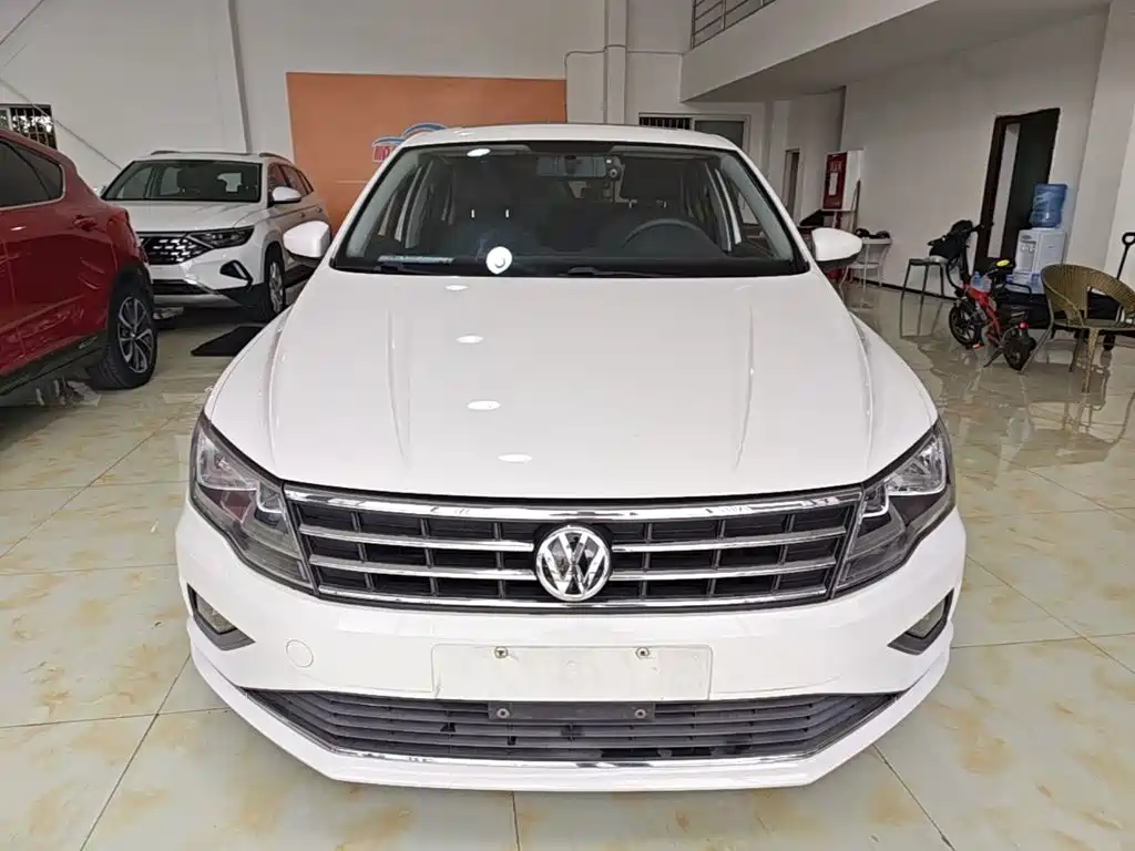 Volkswagen Jetta — фото 3
