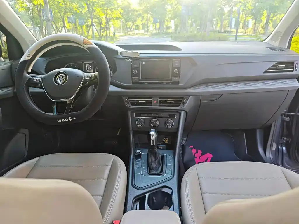Volkswagen Tharu — фото 6