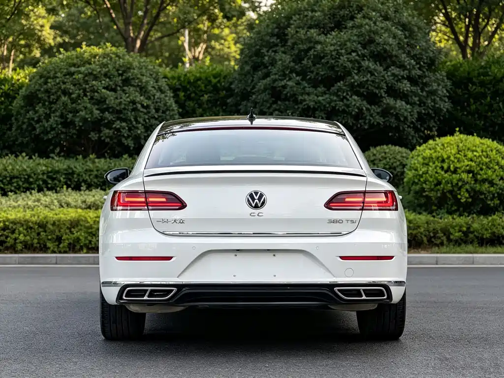 Volkswagen CC — фото 17