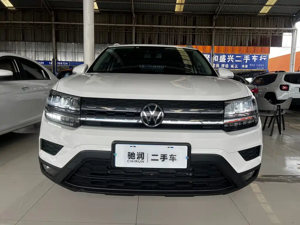 Volkswagen Tharu — фото 3