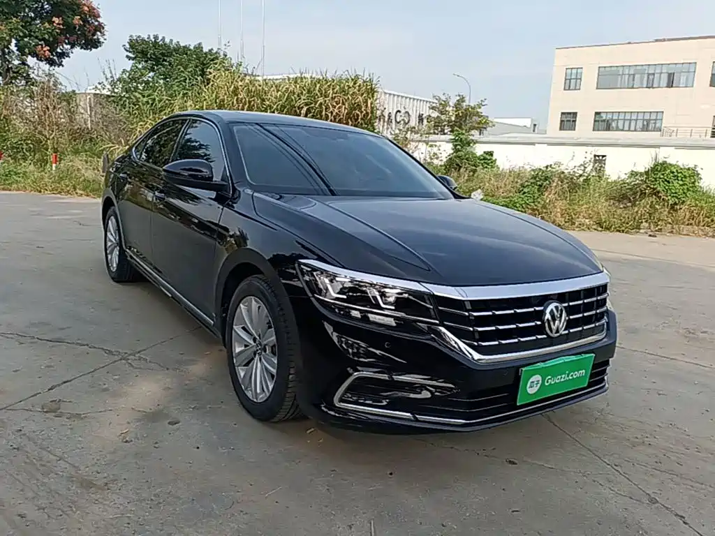 Volkswagen Passat — фото 4