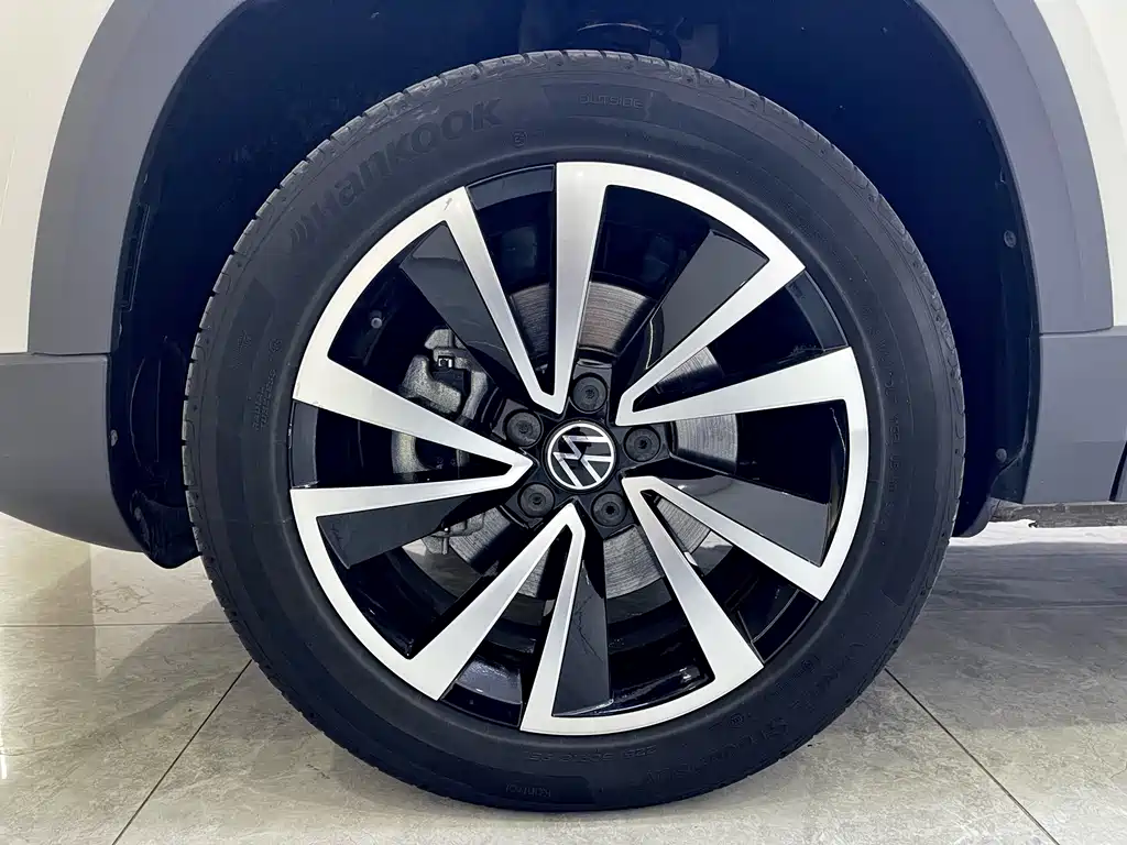 Volkswagen Tharu — фото 18