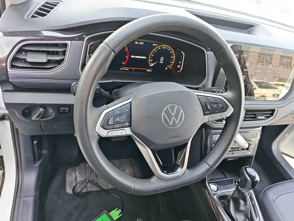 Volkswagen Tharu — фото 11