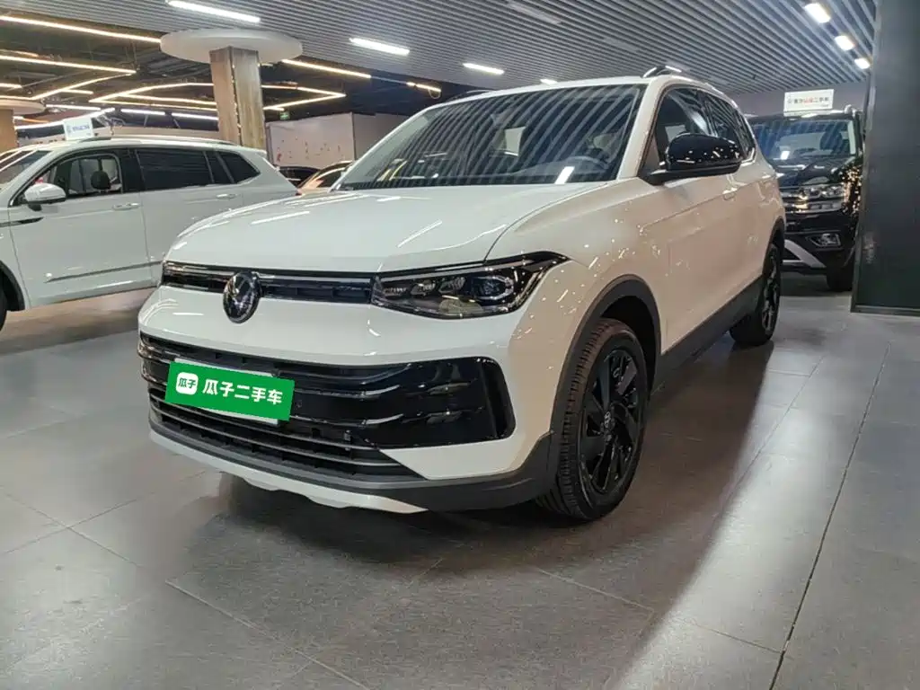 Volkswagen Tharu — фото 2