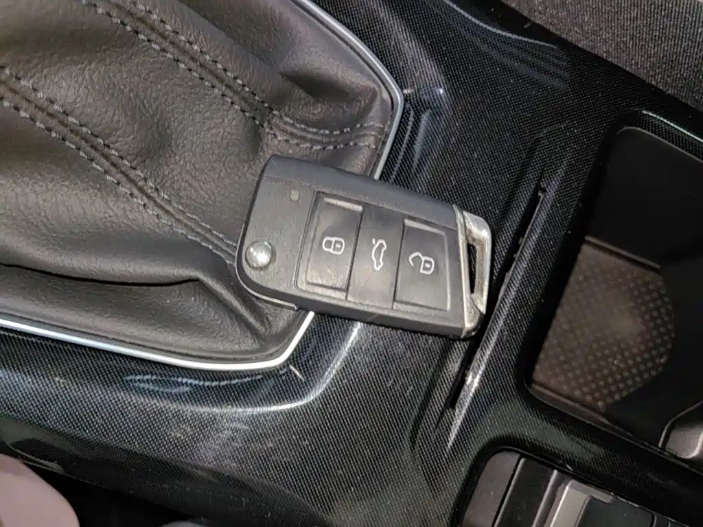 Volkswagen Tharu — фото 9