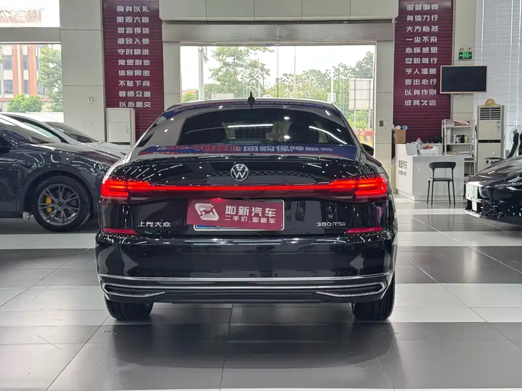 Volkswagen Passat — фото 5