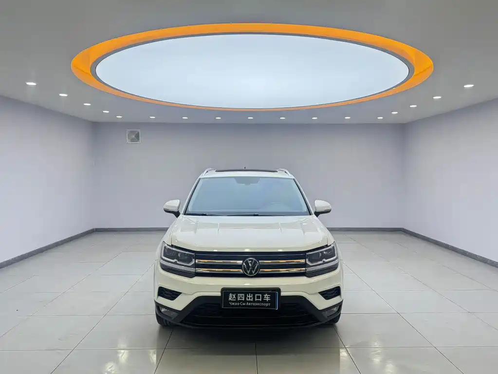 Volkswagen Tharu — фото 2