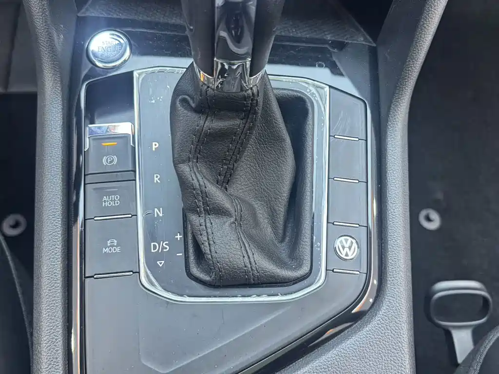 Volkswagen Tharu — фото 21