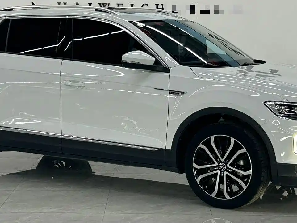 Volkswagen T-Roc — фото 3