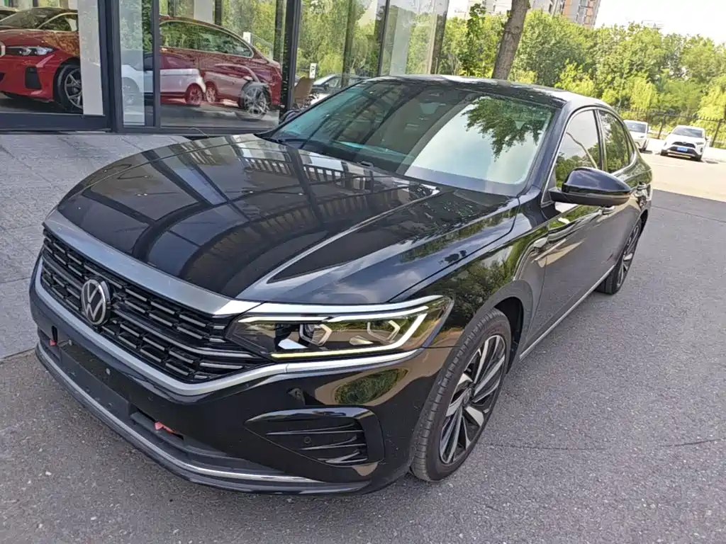 Volkswagen Passat — фото 2