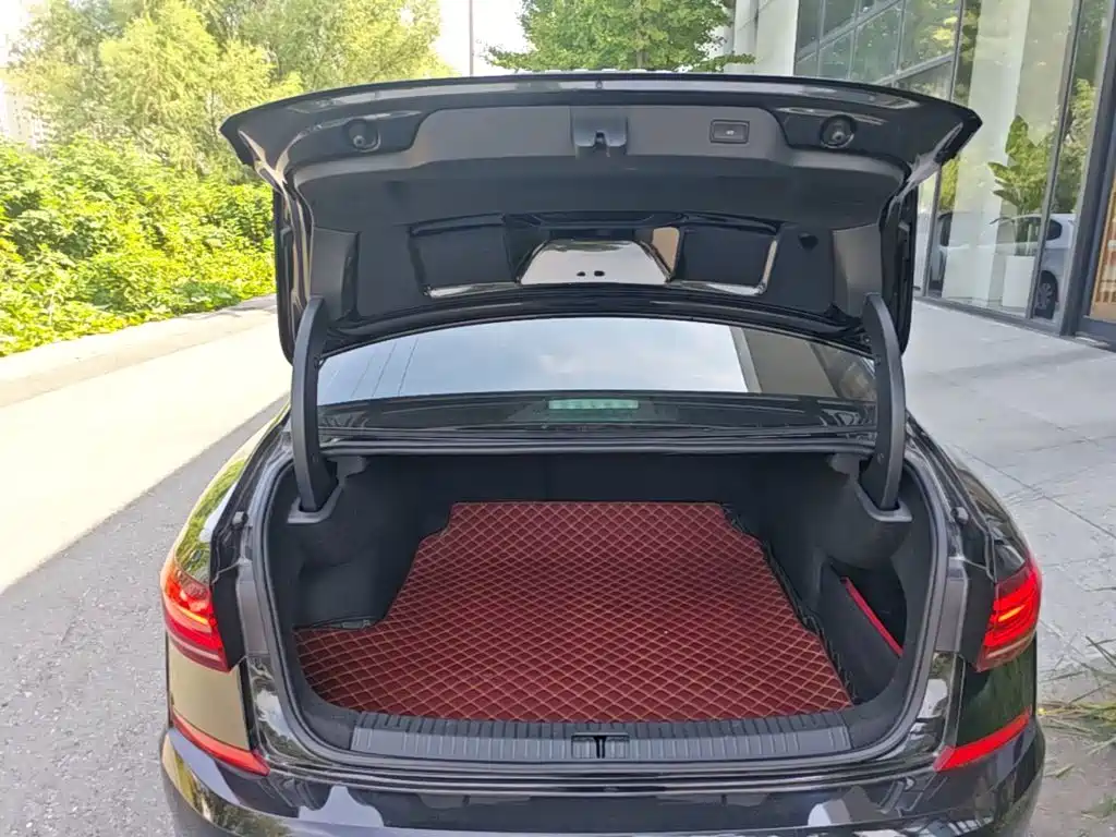 Volkswagen Passat — фото 19