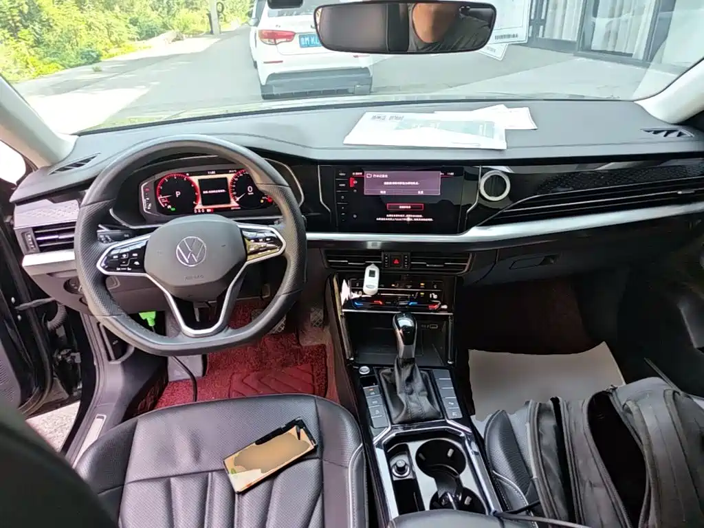 Volkswagen Passat — фото 10