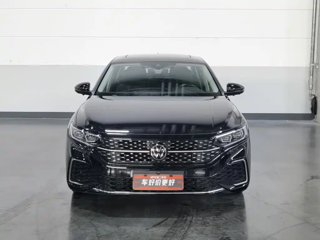 Volkswagen Passat — фото 3