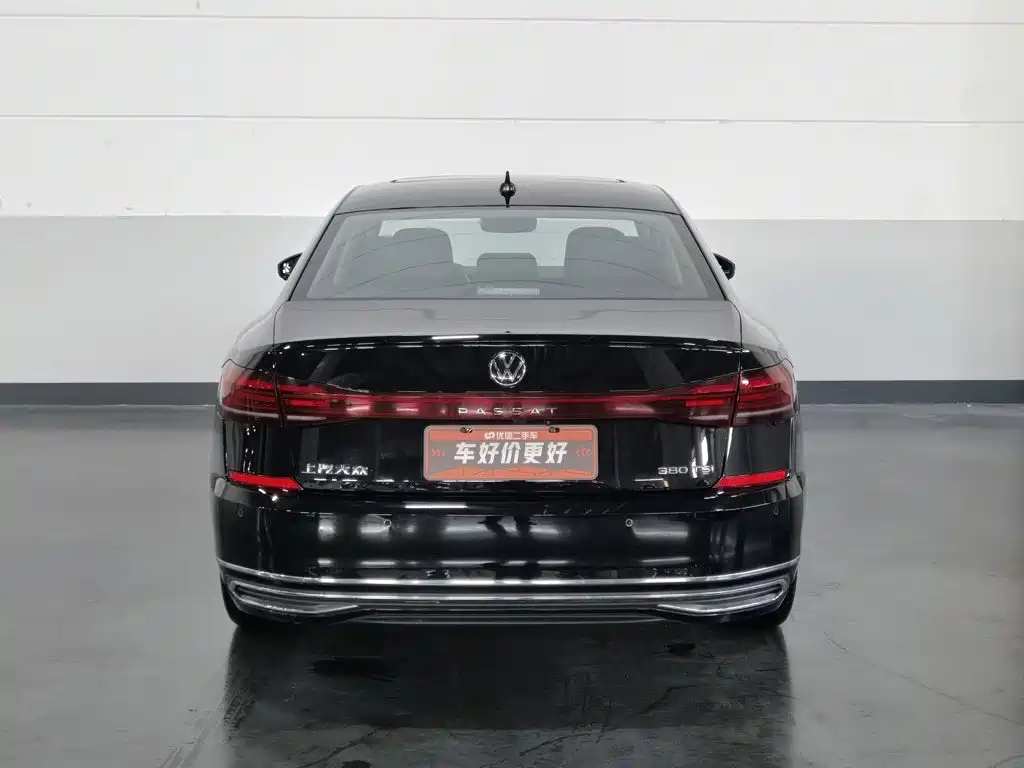 Volkswagen Passat — фото 4