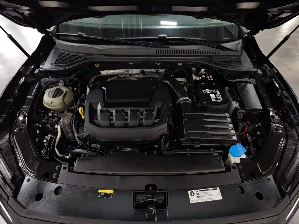 Volkswagen Passat — фото 6