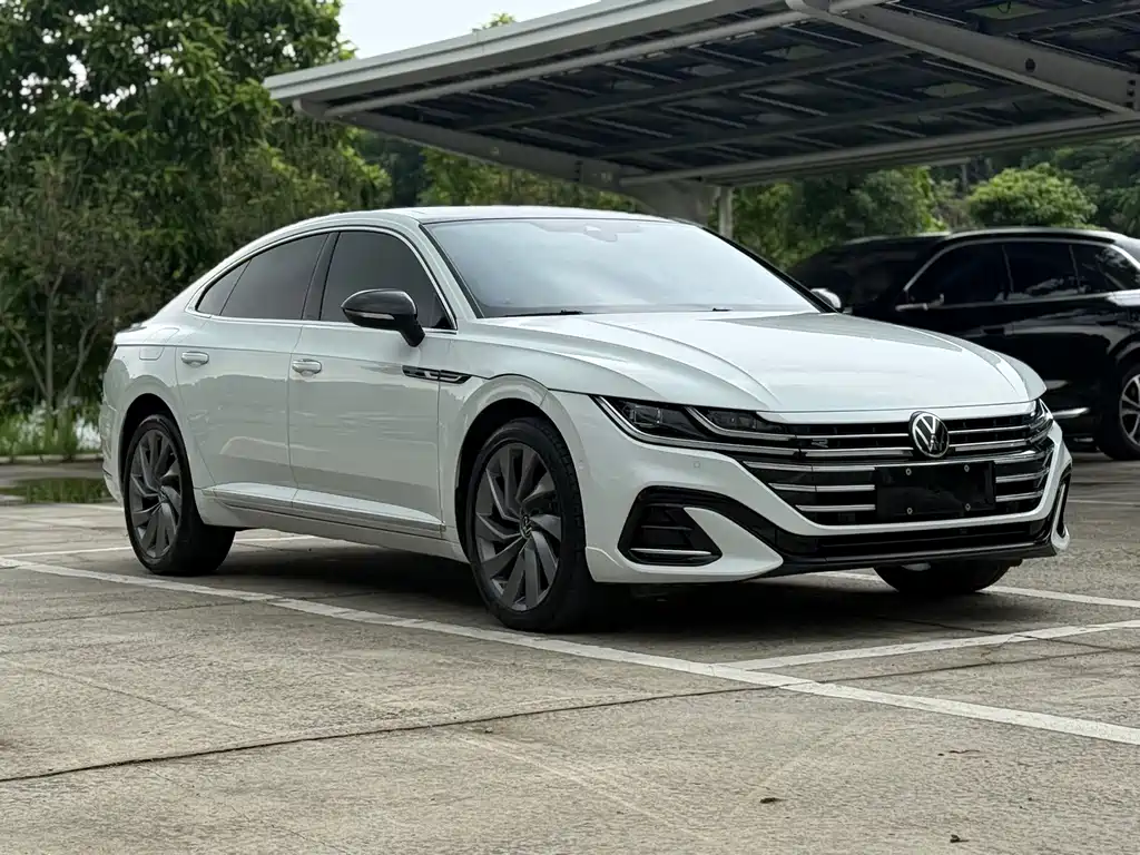Volkswagen CC — фото 3