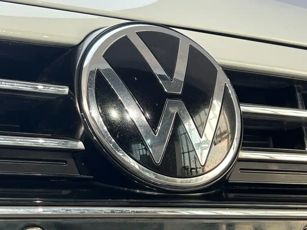 Volkswagen CC — фото 5