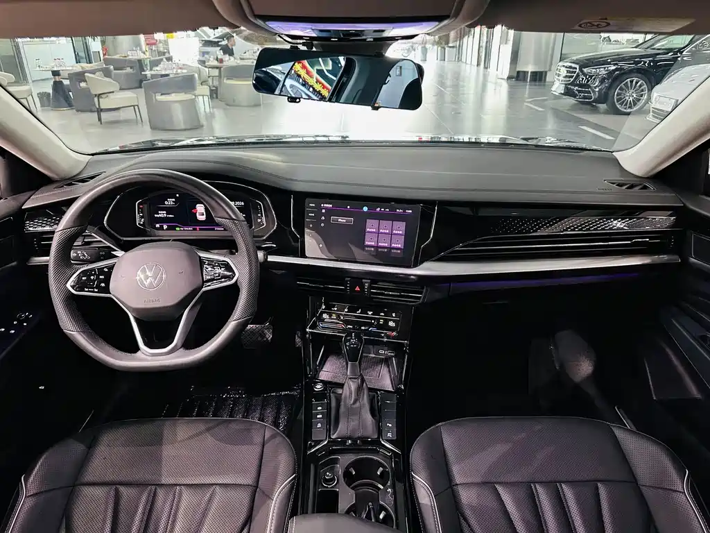 Volkswagen Passat — фото 5