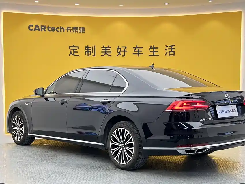 Volkswagen Phideon — фото 6