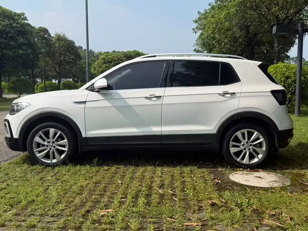 Volkswagen T-Cross — фото 4