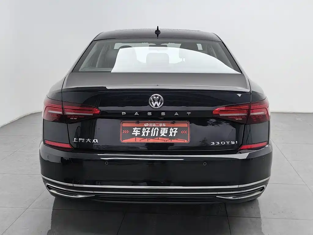 Volkswagen Passat — фото 4