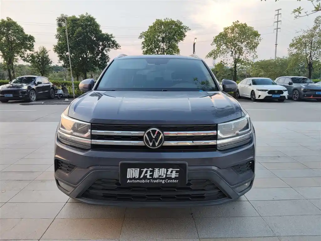 Volkswagen Tharu — фото 2