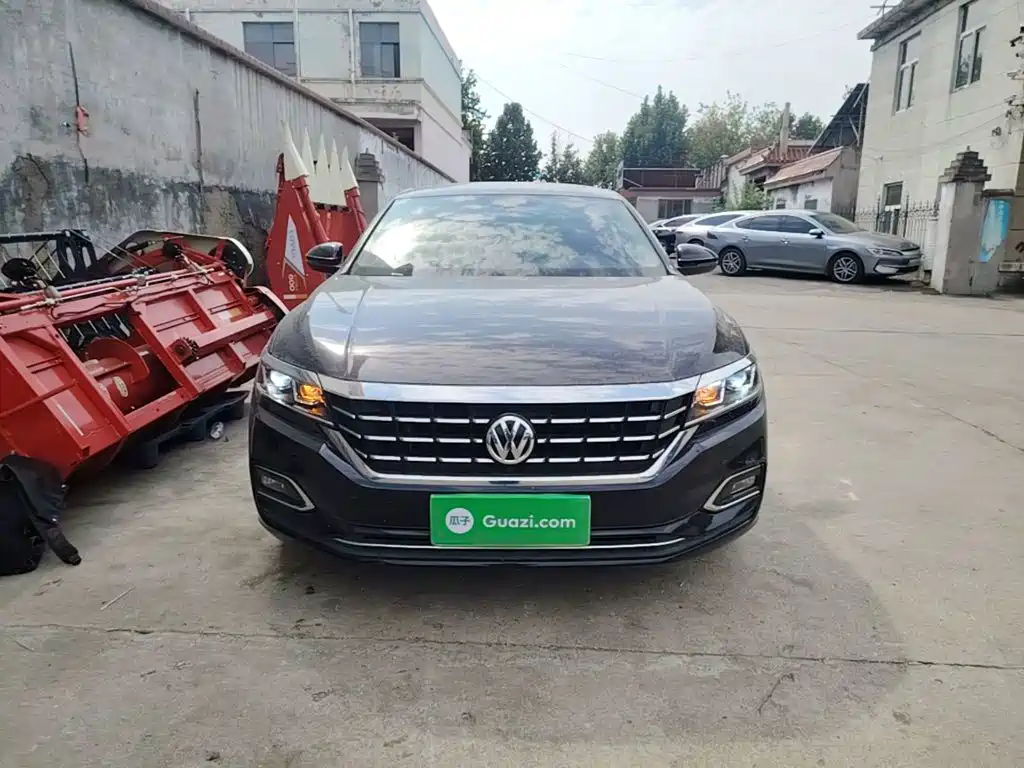 Volkswagen Passat — фото 3