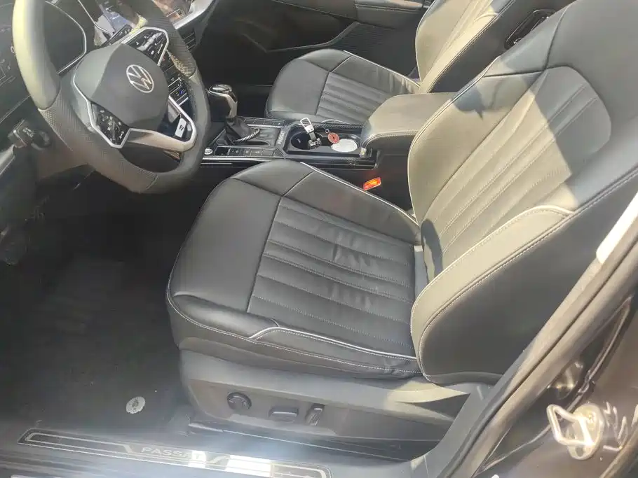 Volkswagen Passat — фото 9