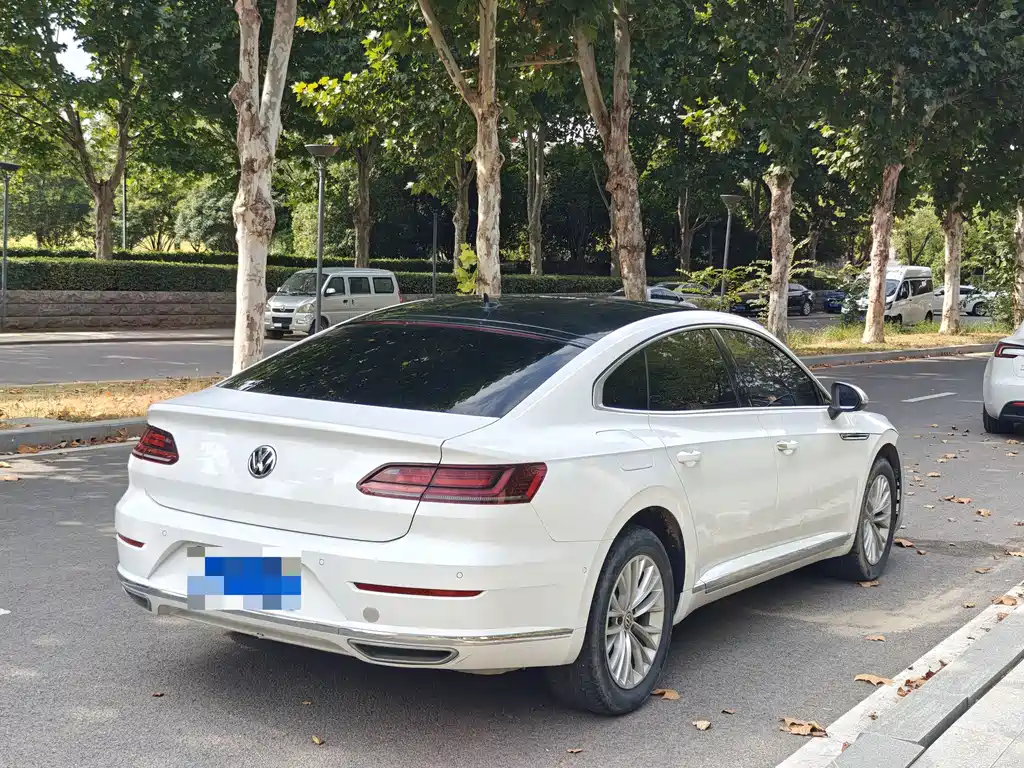 Volkswagen CC — фото 14