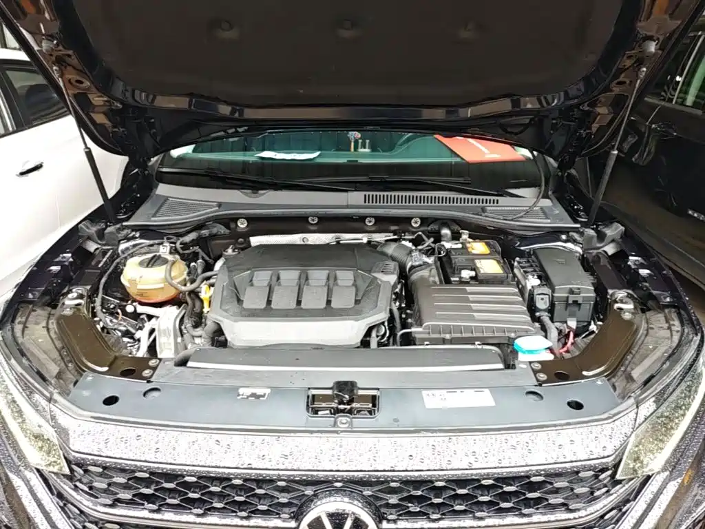Volkswagen Passat — фото 20