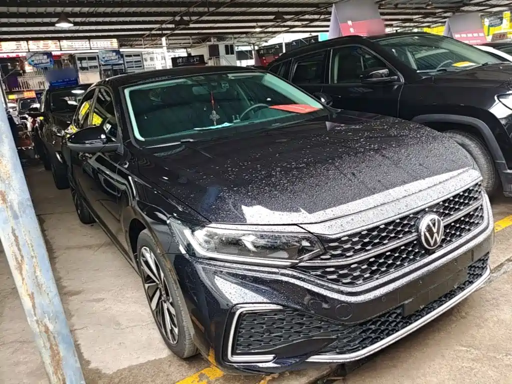 Volkswagen Passat — фото 4