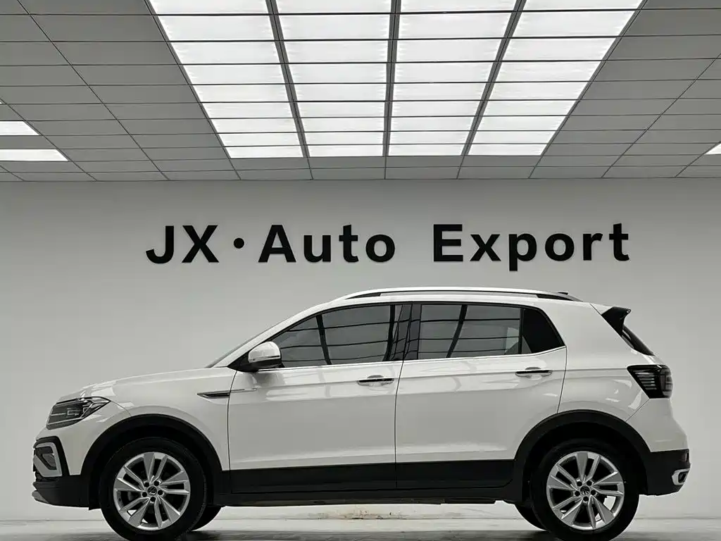 Volkswagen T-Cross — фото 9