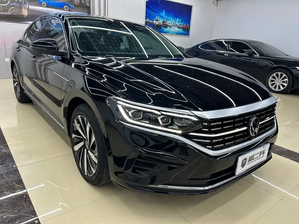 Volkswagen Passat — фото 3