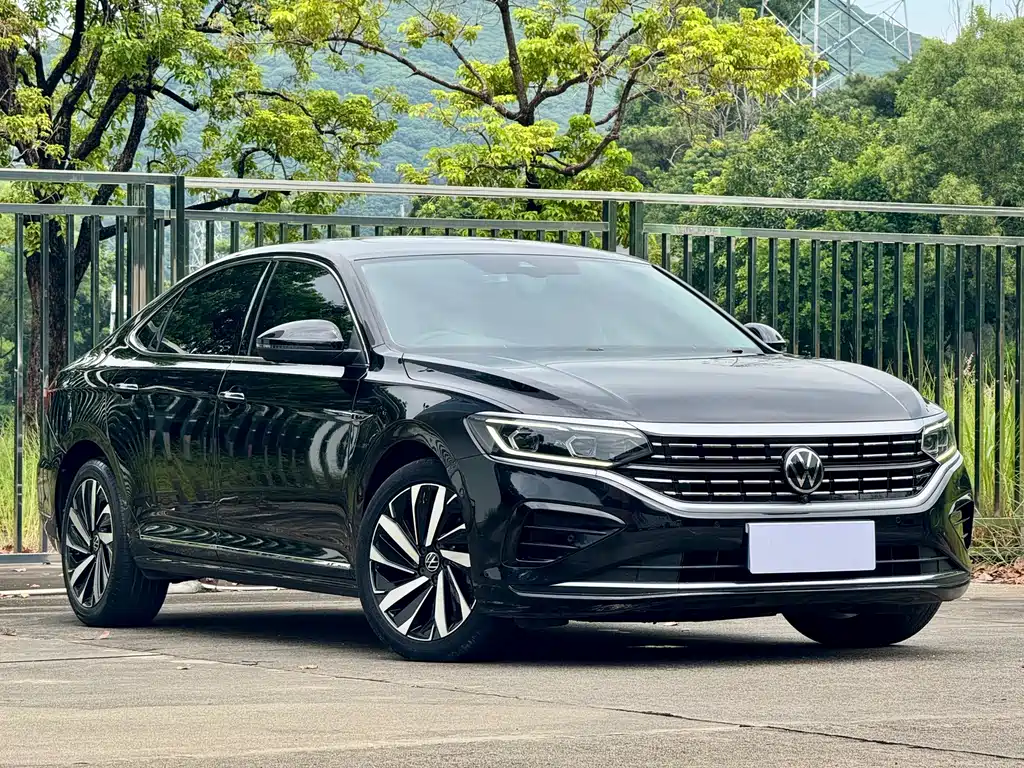 Volkswagen Passat — фото 3
