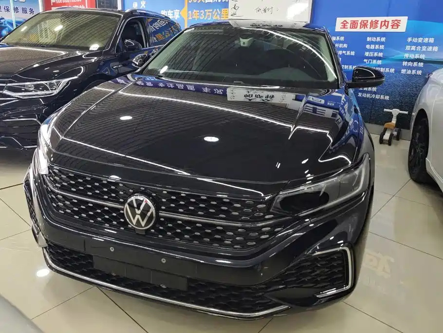 Volkswagen Passat — фото 2