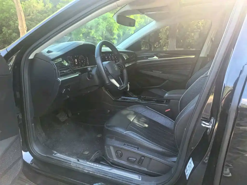 Volkswagen Passat — фото 9