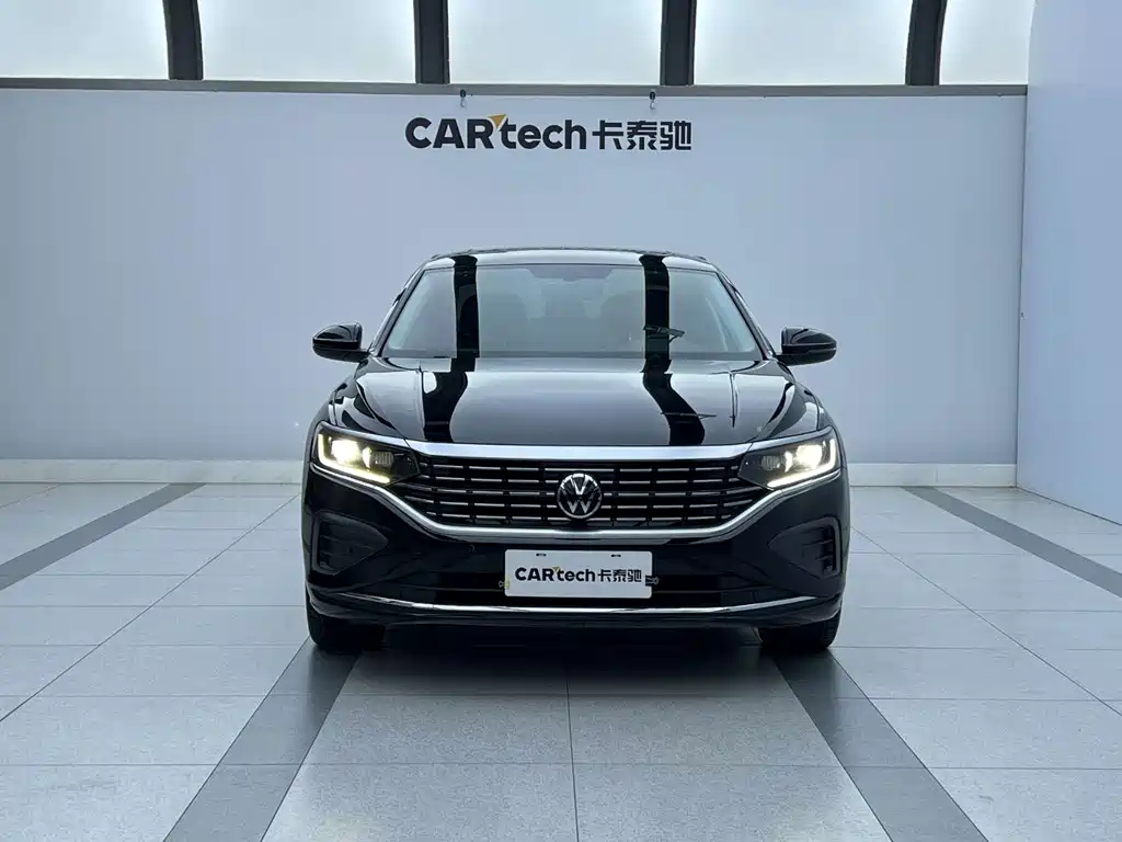 Volkswagen Passat — фото 2