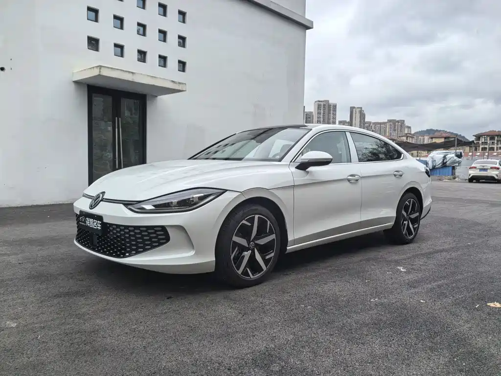 Volkswagen Lamando