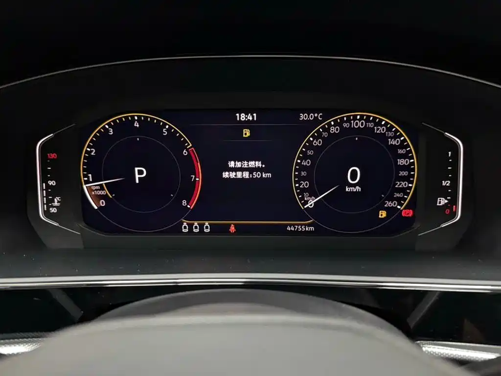 Volkswagen Passat — фото 22