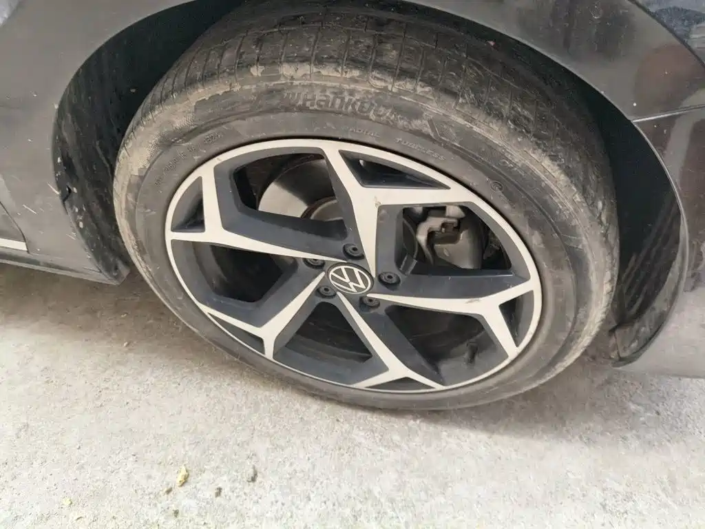 Volkswagen Passat — фото 10